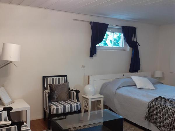 Room in Villa Emilia : photo 3 de la chambre chambre double Économique