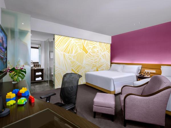 Furama City Centre : photo 2 de la chambre suite familiale