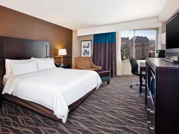 Holiday Inn Express Philadelphia-Midtown, an IHG Hotel : photo 2 de la chambre chambre lit queen-size - non-fumeurs