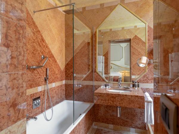 Hotel Colomba d'Oro : photo 9 de la chambre chambre double