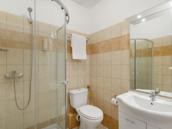 Kalvin House Budapest : photo 5 de la chambre petite chambre lits jumeaux