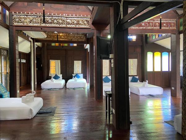 DONPIN8-Timeless House Chiang Mai : photo 5 de la chambre lit dans dortoir mixte de 6 lits