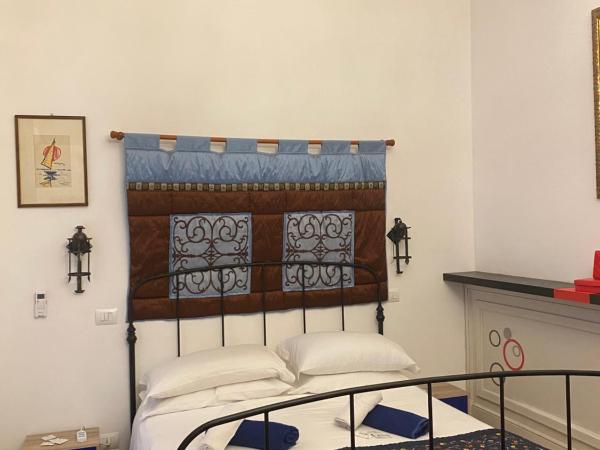 Al 20 Guest House Fiera Milano - Certosa - San Siro : photo 7 de la chambre chambre double