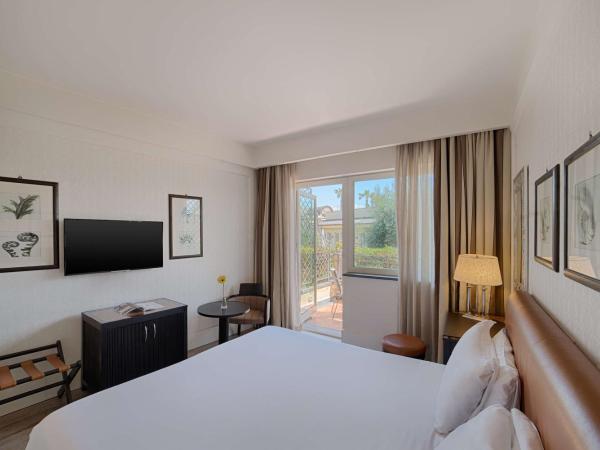 NH Catania Parco degli Aragonesi : photo 5 de la chambre chambre double standard avec balcon 