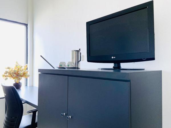 Ameera Patra Kuningan : photo 7 de la chambre chambre double avec salle de bains privative