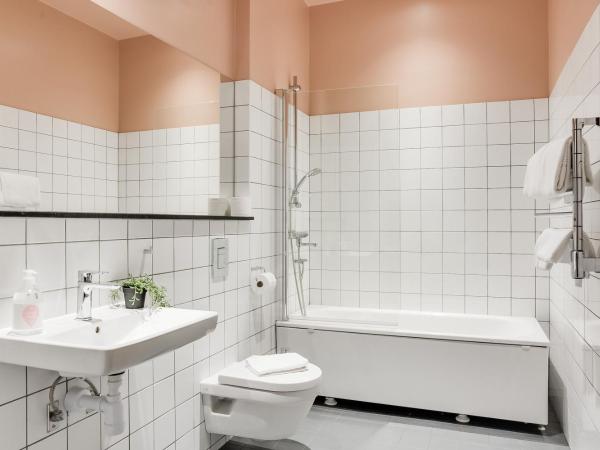 Forenom Aparthotel Malmö Varvsstaden : photo 5 de la chambre grand studio