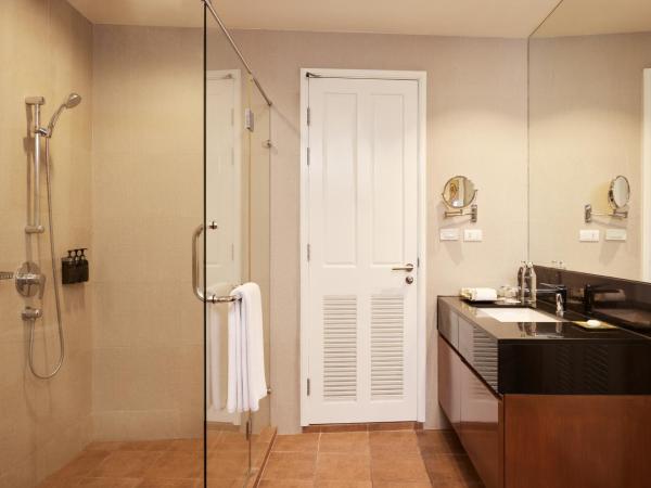 Dusit Suites Hotel Ratchadamri, Bangkok : photo 5 de la chambre suite supérieure 1 chambre lit king-size