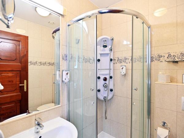 Hotel Eger & Park : photo 2 de la chambre chambre double supérieure