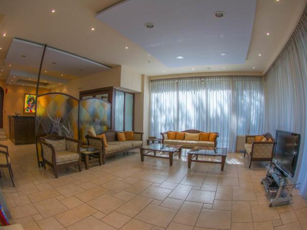Hotel Chris : photo 8 de la chambre chambre double ou lits jumeaux