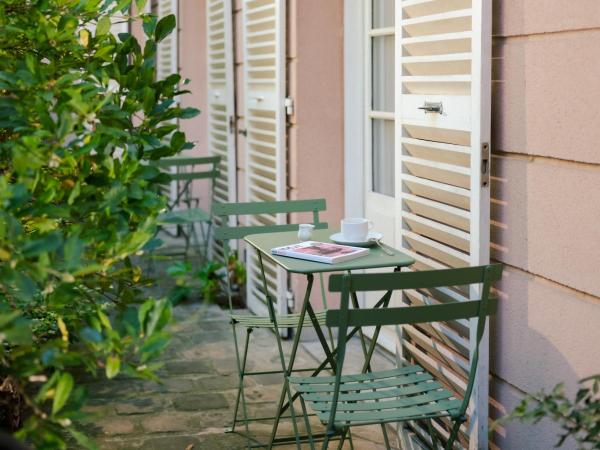 Hotel des Grandes Ecoles : photo 4 de la chambre chambre double suprieure - vue sur jardin