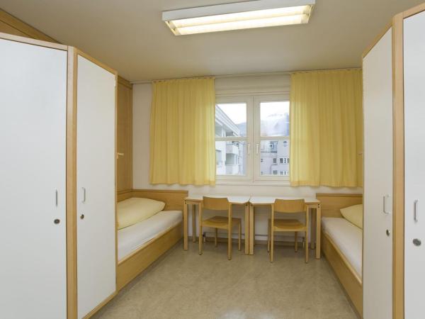 Kolpinghaus Innsbruck : photo 3 de la chambre chambre lits jumeaux standard