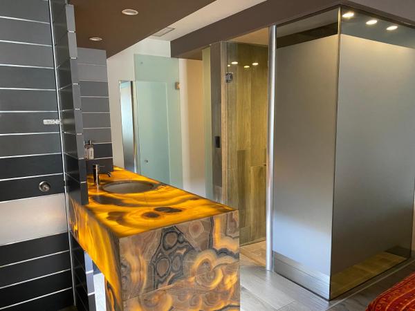 HOTEL MIRAMAR : photo 6 de la chambre chambre simple supérieure