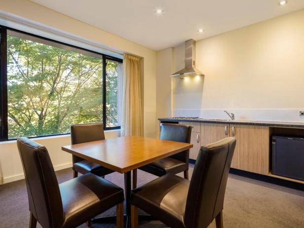 Crowne Plaza Canberra, an IHG Hotel : photo 4 de la chambre suite deluxe