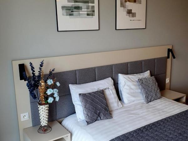 Warsaw Apartments - Luxury Top-view Aparthotel : photo 1 de la chambre appartement supérieur