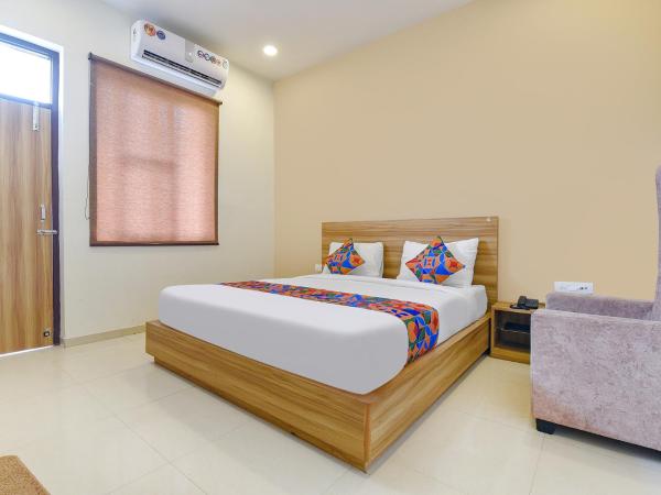 FabHotel Prime Oxus : photo 3 de la chambre chambre deluxe