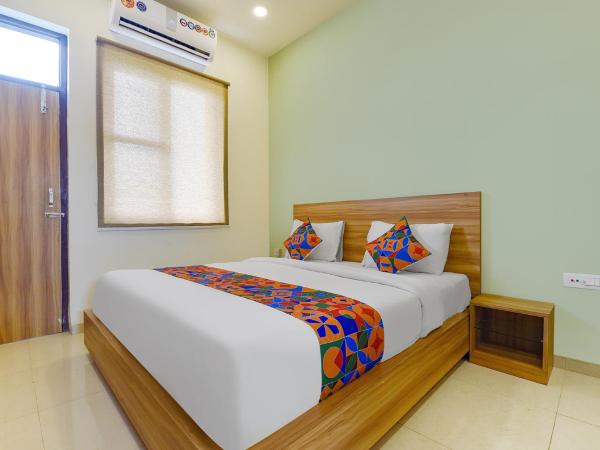 FabHotel Prime Oxus : photo 3 de la chambre chambre double supérieure