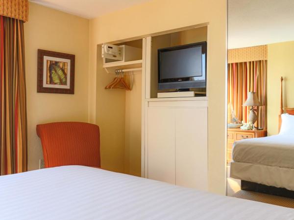 Schooner II Beach and Racquet Club : photo 10 de la chambre suite 2 chambres