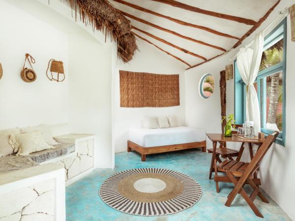 Dos Ceibas Tulum Feel Good Hotel : photo 4 de la chambre suite face à l'océan 

