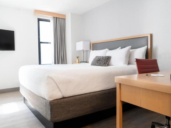 Hotel Saint Clair - Magnificent Mile : photo 2 de la chambre chambre lit king-size standard