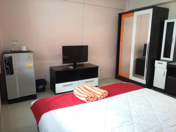 OYO 75414 KJS Pattaya​ : photo 8 de la chambre chambre double deluxe