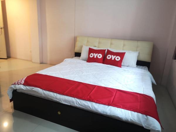 OYO 75414 KJS Pattaya​ : photo 10 de la chambre chambre double deluxe