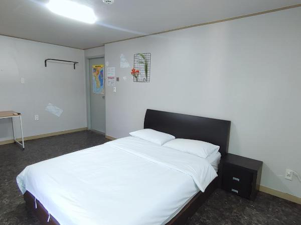 1012 House Namsan : photo 10 de la chambre chambre double deluxe