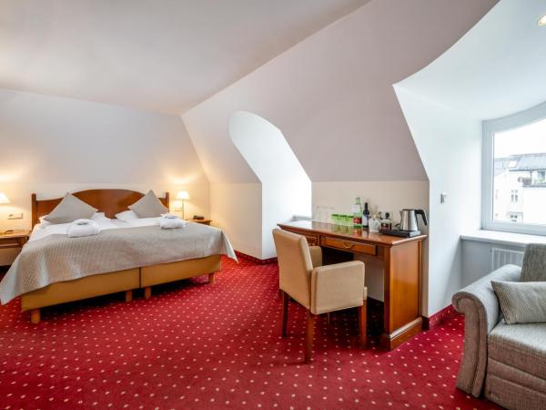 Hotel am Mirabellplatz : photo 1 de la chambre chambre familiale