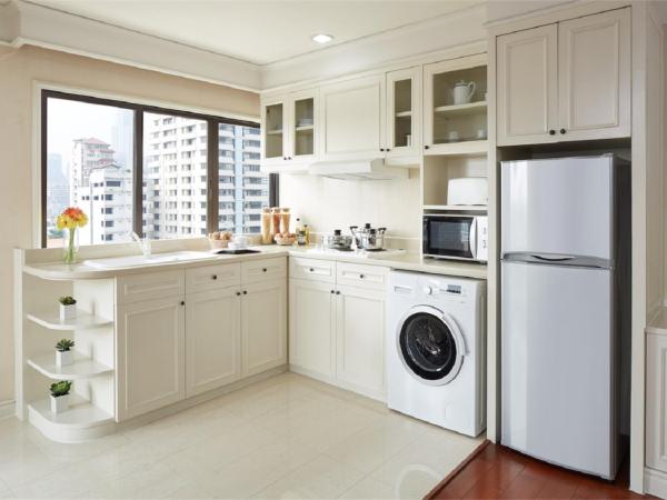 Centre Point Sukhumvit 10 : photo 5 de la chambre suite 1 chambre avec balcon