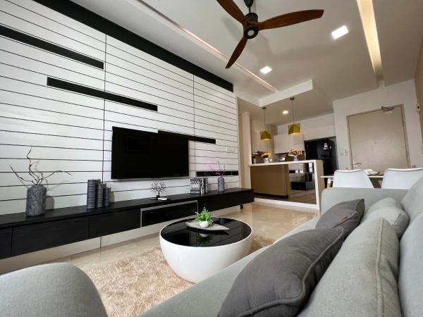 Attic Home Melaka Silverscape Residence & Jonker : photo 5 de la chambre luxury family 2 bedroom suite (private bathtub and sea view)