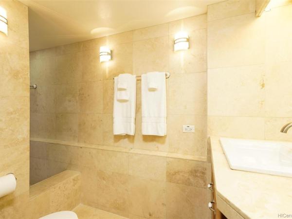 Diamond Head Beach Hotel : photo 3 de la chambre appartement - vue sur mer