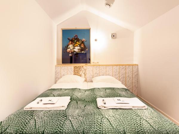 Hotel Not Hotel Amsterdam : photo 2 de la chambre chambre printed house (salle de bains commune)