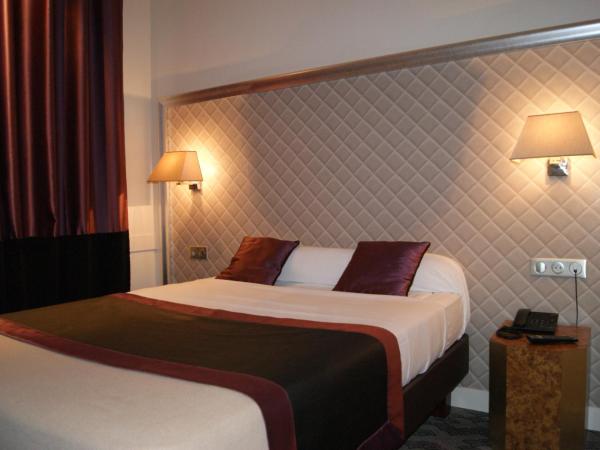 Hotel d'Amiens : photo 4 de la chambre chambre double