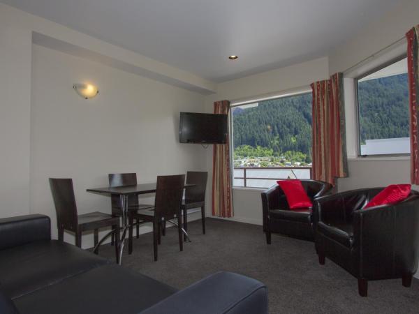 Caples Court Motel & Apartments : photo 4 de la chambre appartement 2 chambres - vue sur lac