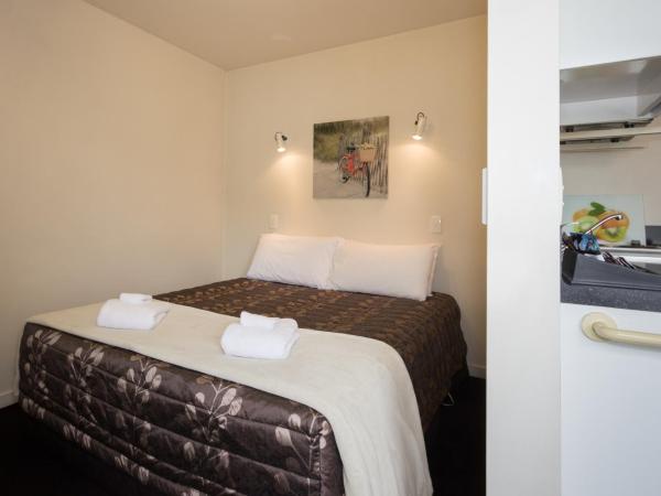 Caples Court Motel & Apartments : photo 6 de la chambre studio exécutif