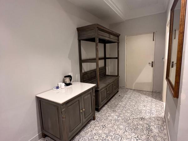 Ratnawali - A Vegetarian Heritage Hotel : photo 2 de la chambre chambre lit king-size supérieure