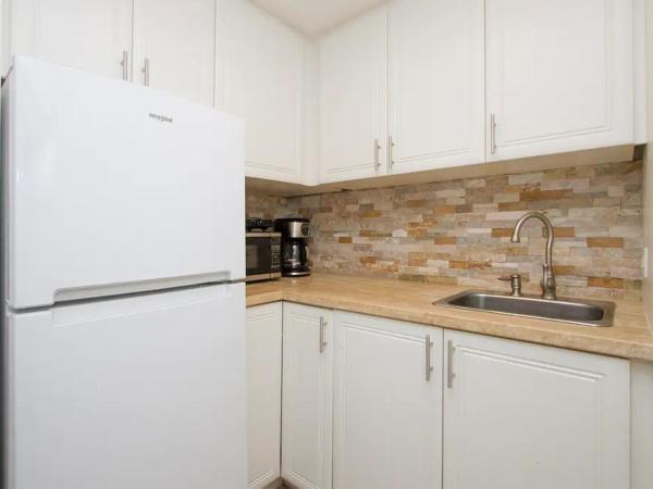 Diamond Head Beach Hotel : photo 5 de la chambre chambre double - vue sur montagne