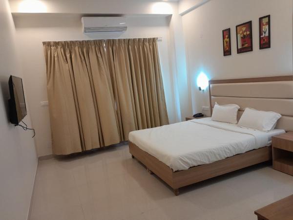 Hotel The Luxem - Behind Ibis Hotel Gurugram : photo 5 de la chambre chambre double standard