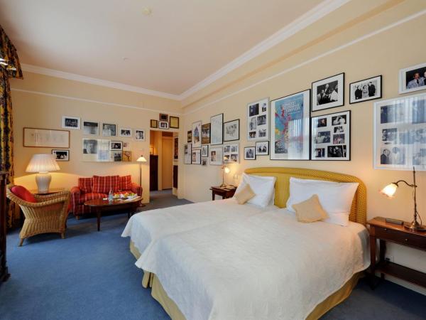 Unique Hotel Innere Enge : photo 2 de la chambre suite junior jazz