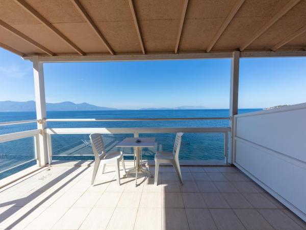 Melis Hotel Kusadasi : photo 5 de la chambre chambre double supérieure - vue sur mer