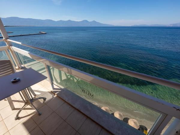 Melis Hotel Kusadasi : photo 7 de la chambre chambre double supérieure - vue sur mer