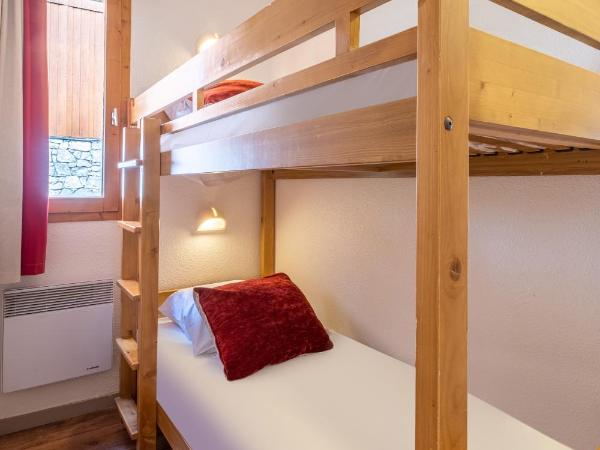 Résidence Pierre & Vacances Les Sentiers du Tueda : photo 3 de la chambre studio avec alcôve (4 personnes)