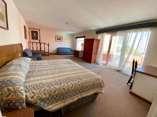 Hotel Posada Vista Bella : photo 4 de la chambre chambre lit king-size avec balcon