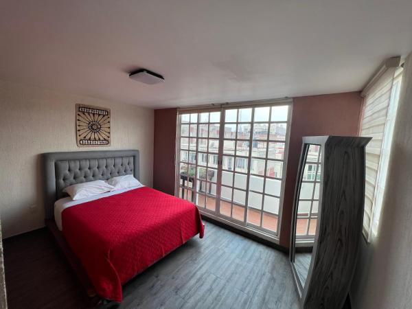 Downtown Treasure Place : photo 7 de la chambre appartement avec terrasse