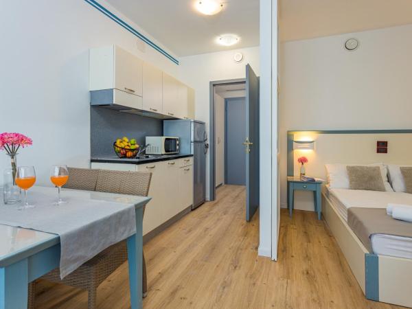 Resort del Mar : photo 5 de la chambre appartement 1 chambre supérieur avec balcon (4 personnes)