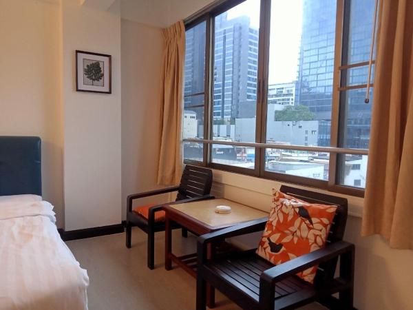 Crown BTS Nana Hotel : photo 8 de la chambre chambre double supérieure