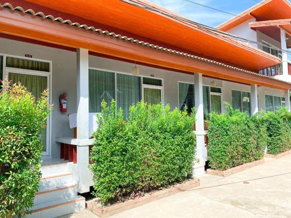 Lanta Paradise Beach Resort : photo 1 de la chambre chambre double standard