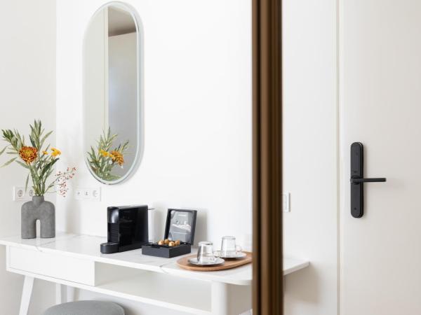 Altar Suites : photo 9 de la chambre hébergement double supérieur - vue sur acropole