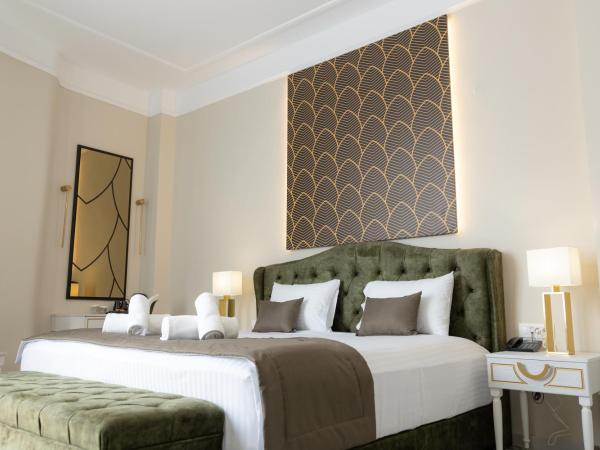 Modern Revival Luxury Hotel : photo 10 de la chambre suite deluxe avec baignoire spa