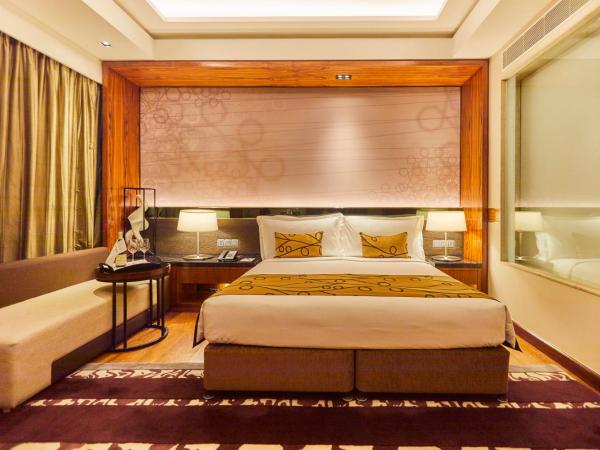 Crowne Plaza New Delhi Rohini, an IHG Hotel : photo 7 de la chambre chambre lit king-size - non-fumeurs