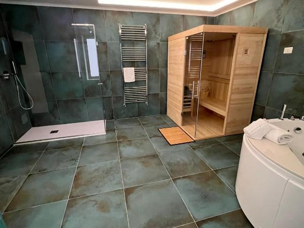 Real Giardinetto a Toledo : photo 2 de la chambre suite avec spa privatif